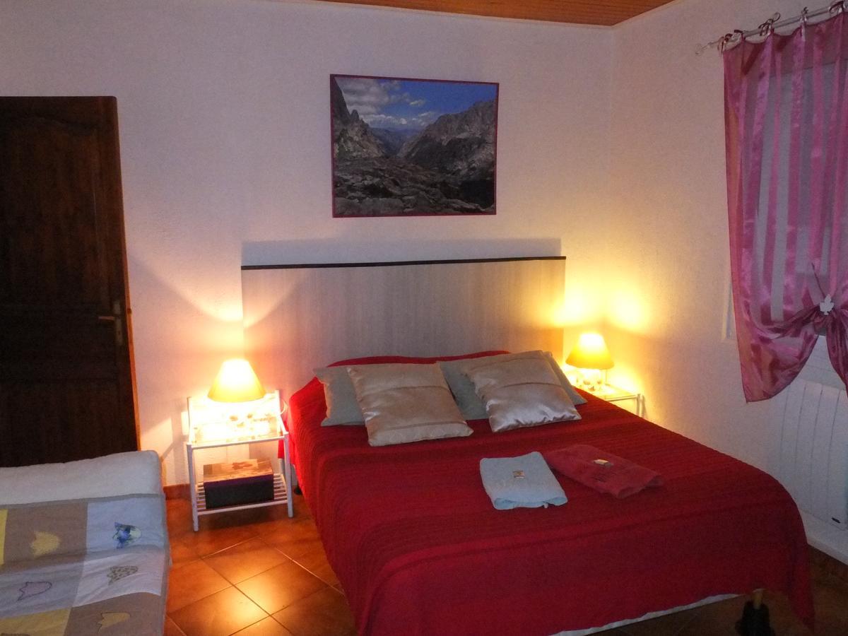 A Dodolela Bed and Breakfast Omessa Exterior foto