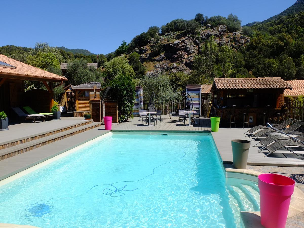 A Dodolela Bed and Breakfast Omessa Exterior foto